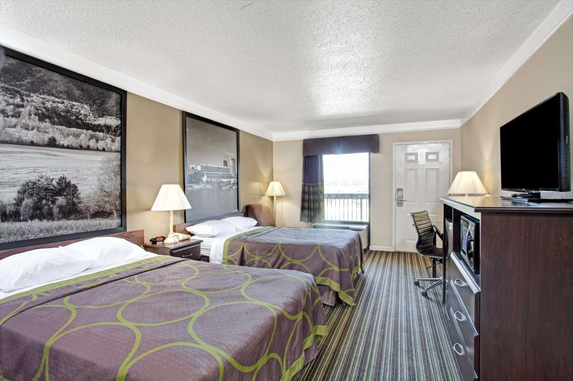 Super 8 By Wyndham Knoxville East Exterior foto